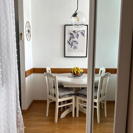 City Center Apartment Twiggy Makarska Bagian luar foto