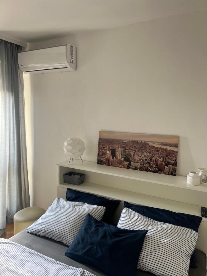 City Center Apartment Twiggy Makarska Bagian luar foto
