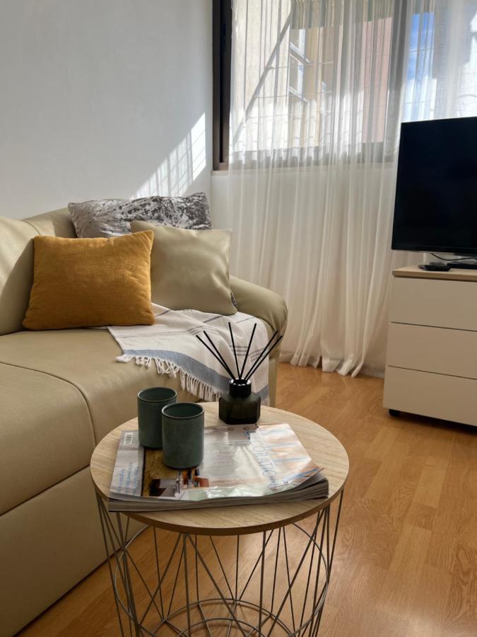 City Center Apartment Twiggy Makarska Bagian luar foto
