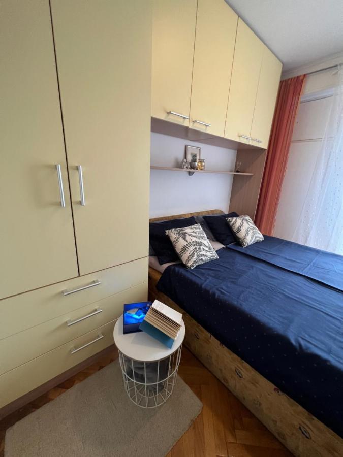 City Center Apartment Twiggy Makarska Bagian luar foto